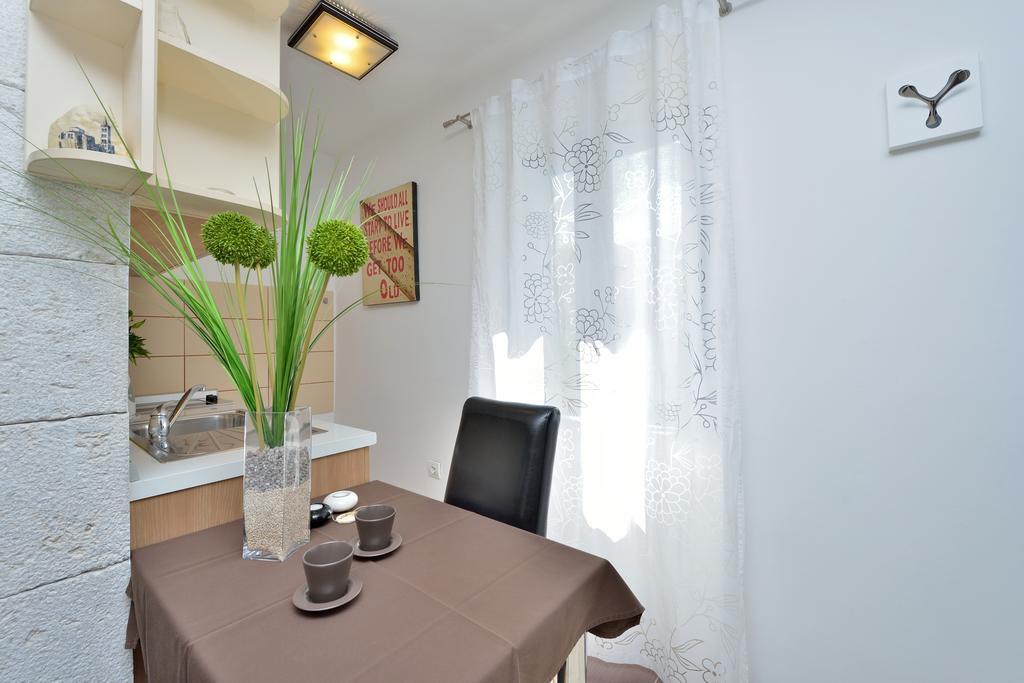 Apartments Donat Zadar Rum bild